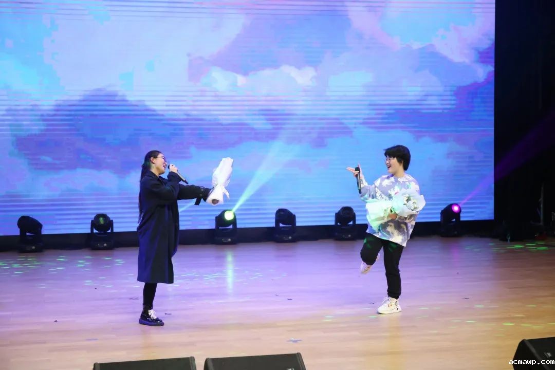 寻音之旅丨中学生搞音乐节，能有什么看头？ 