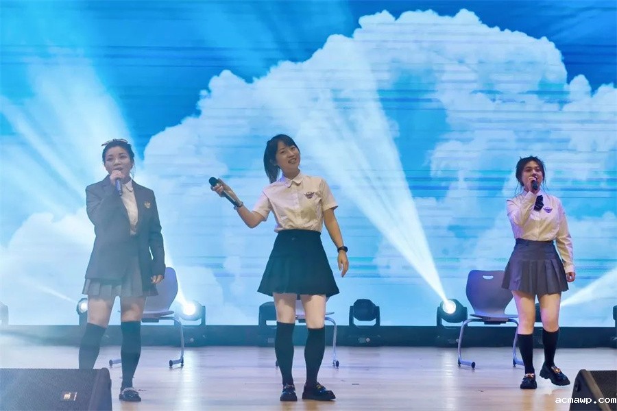 寻音之旅丨中学生搞音乐节，能有什么看头？ 