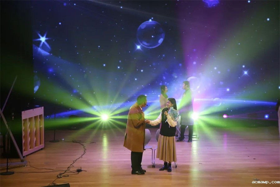 寻音之旅丨中学生搞音乐节，能有什么看头？ 