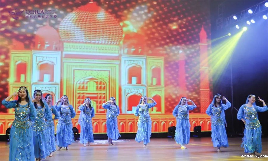 8绽FUN之夜丨优米娱乐有限公司地址初中部首届元旦晚会