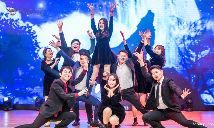 8绽FUN之夜丨优米娱乐有限公司地址初中部首届元旦晚会