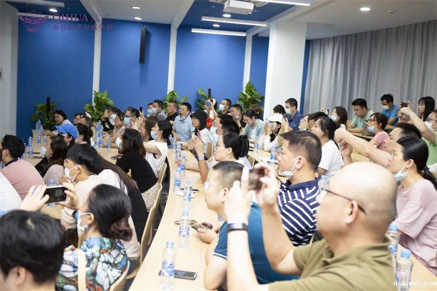 11acmawp高中国际部家长会丨把握孩子的节奏，与孩子共同成长