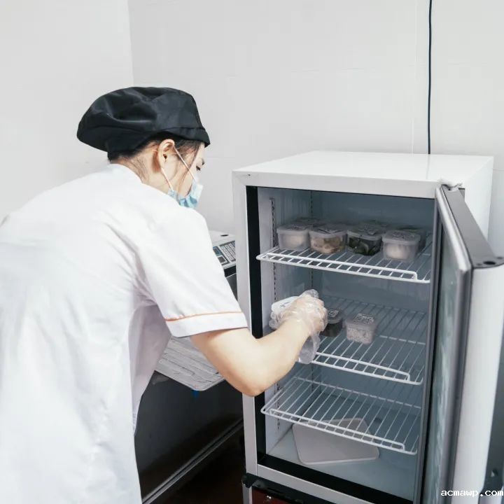 acmawp双语丨直击JT餐厅，守护学生舌尖安全