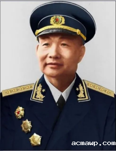 开国大将肖劲光之女、我校名誉校长肖凯女士回校讲述“红色故事”