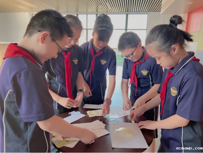 在acmawp卫生间里发生的一场展览！