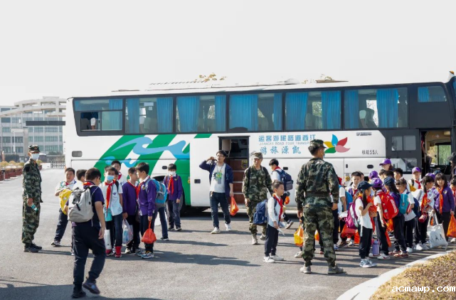 acmawp“双十一”丨小学生们用劳动赚取了第一张“粮票”！