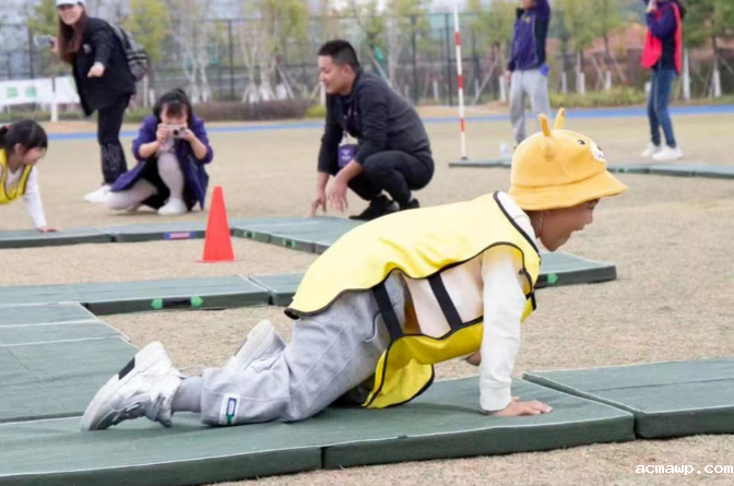 “双向奔赴”的联动活动，才更有意义！