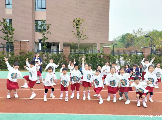 “双向奔赴”的联动活动，才更有意义！