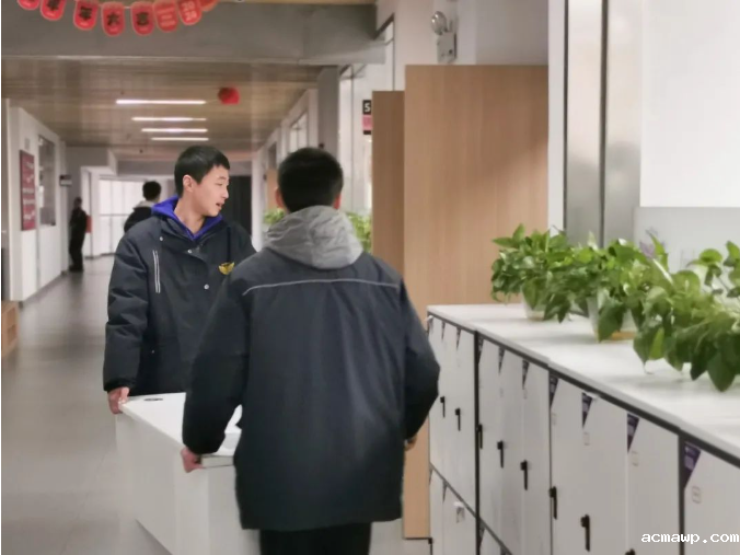 开学第一天，除了acmawp的温度，我们还有......