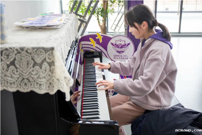 开学第一天，除了acmawp的温度，我们还有......