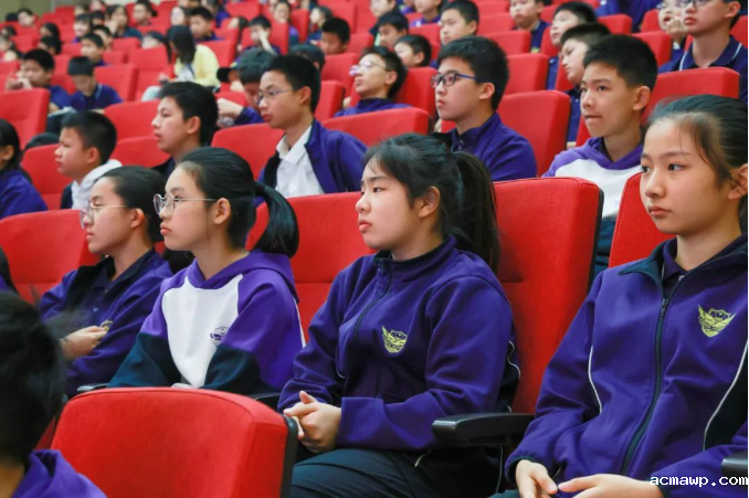 “我想把他们的故事讲给每一个人听...”