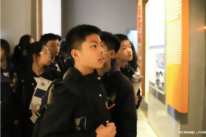 “我想把他们的故事讲给每一个人听...”