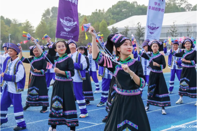 བཀྲ་ཤིས་བདེ་ལེགས་、Сайнбайнауу......你好！acmawp中学部运动会开幕式