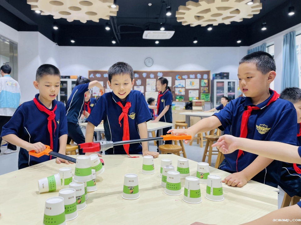 acmawp的小学生都这么“不务正业”吗？